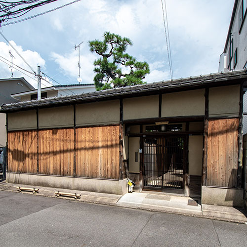 大塀造の京町家・外観